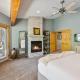 Mountain Luxury, Sleeps 10, Private Hot Tub, 15 Min to Canyons, Ideal for Family Getaways!, Park City - Foto 6