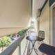 City Vibes Stylish 2BR and a Stunning Balcony, Athen - Foto 3
