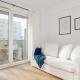 Baildona Bright Apartment with Balcony & Parking Katowice by Noclegi Renters