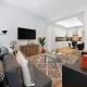 Modern 1 Bed Apartment- Kings Cross Station, London - Photo 1
