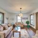 4 Mi to Dtwn Home with Patio in Cleveland!, Cleveland - Photo 5
