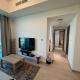 ASHRI Luxurious Apartment with Breathtaking Views in Azizi Creek Views, Fawad Dubaj - Fotografie 3