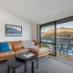 Scenic Lakefront Apartment, Queenstown - Fotografie 3