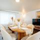 Stylish Cozy, Aesthetic, Stocked Kitchen, and Pet Friendly, Palmdale (zdjęcie 3)