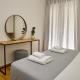 Local Acropolis Apartment, Athens - Photo 10