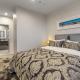 Modern 2BR Penthouse for Families by Zodiak Stays, Окленд - Фото 10