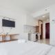 Comfortable and Homey Studio Apartment at Sky House Alam Sutera By Travelio, Tangerang - Fotografie 1