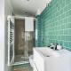 Split Level 3 Bedroom Top Floor Flat, London - Foto 7