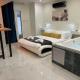 Romantic Jacuzzi&Spa Residence, Athen - Foto 5