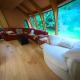Riverside Retreat with Sauna & Hot Tub in Elora, Elora - Fotografie 10