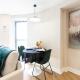 Stylish Central Leeds Arena Apartment Free Parking, Leeds (photo 3)