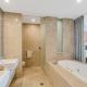 105 Santai - Ground Floor Studio Apartment by uHoliday, Casuarina - Fotografie 8