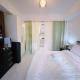 Azure Urban Resort Residences - stayCAOtion, Manila - Foto 2