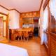 Silent Peaks - Cortina's Wooden Haven with Parking, Cortina dʼAmpezzo - Fotografie 7