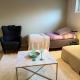 Coosy authentic swedish wooden studio apartment, 25 min to Stockholm city-Own entrance, Stockholm (Foto 3)
