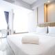 Simple and Cozy Studio at Benson Supermall Mansion Apartment By Travelio, Surabaja