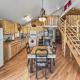 Cedar Mountain Bunkhouse cabin, Montrose