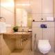 Wandr Hotel- Near MG Road, Bangalore - Photo 9