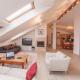 Mansard Apartment Antonovicha 4