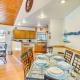 Lake Hamilton Escape with Dock and Waterfront Views!, Royal (zdjęcie 5)
