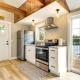 Modern Waterfront Gem with Dock on Lake Monomonac, Winchendon (zdjęcie 9)