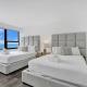 Beautiful Oceanside Retreat with Beach Service 1606, Miami Beach - Fotografie 5