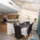 Cosy, Modern home in Kent, Sleeps 8, Free Parking, 17min train to central London, Northfleet (foto 7)
