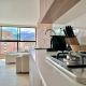 Prime Location in Laureles with AC & View, Medellín - Photo 10