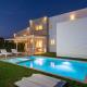 OSSIANO POOL VILLAS, Heating Pool, 2 min drive to Haraki Beach & 10 to Lindos Хараки - Фото 1