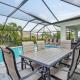 Cape House with Pool, Fire pit and Private Backyard! 4 King Beds! Cape Coral - Zdjęcie 9