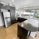 Whitaker Wish- Spacious, city based apartment with carpark, Окленд - Фото 6