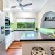 Tranquil Townhouse Huge Pool & Golf Course Views, Casuarina (foto 6)
