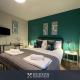 Telford Townhouse with Parking and Garden, Telford (zdjęcie 10)