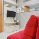 Comfort 1BR at The Mansion Kemayoran Apartment By Travelio Джакарта - Фото 9