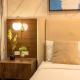 Luxurious 1BR Suite at One Uptown BGC, Manila - Photo 7
