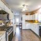 Marshfield Home with 4 Decks and Private Beach Access!, Marshfield (fotografie 6)