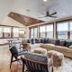 Main Street Escape by AvantStay Stunning Home right off Main Street w Hot Tub Large Deck, Park City - Foto 3
