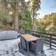 Lake Arrowhead Hideaway w/ Deck & Hot Tub, Lake Arrowhead (fotografie 3)