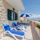 Comfortable Holiday Home with Terrace, Postira (Foto 2)
