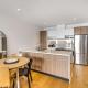 Urban Retreat 2 Bd Apt WiFi AC Parking, Auckland - Photo 10
