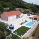 Villa Dragi - Four Bedroom Villa with Swimming Pool, Terrace and Sea View, Pridvorje (fotografie 6)