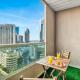 Spacious Home in the heart of Marina w Seaview, Dubaj - Fotografie 1