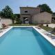 very pleasant villa with private swimming pool, in a residential area near the center of saint-rémy-de-provence - 8 people - Foto 1