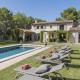 high standard provencal bastide with heated pool in lourmarin in the luberon, vaucluse. 10 people, Lourmarin - Fotografie 1