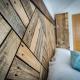 Errwood, woodland lodge with hot tubs for 14 Oakamoor - Fotografie 8