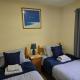Entire Cozy Chalet in Bideford Bay Holiday Park - Foto 6