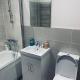 Nice Double Room with private Bathroom Barking - Photo 7