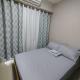 1 BEDROOM pool view with balcony in Shore near MOA, Manila - Fotografie 1