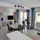 Modern apartment with terrace and beach 5 min away, Fréjus - Fotografie 3