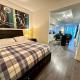 Comfy 1Bdrm den 2Baths with 3 real beds plus parking, Toronto (foto 3)